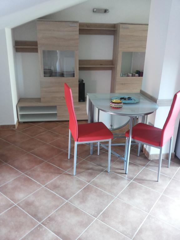 Mansardina Sassu Apartman Alghero Szoba fotó