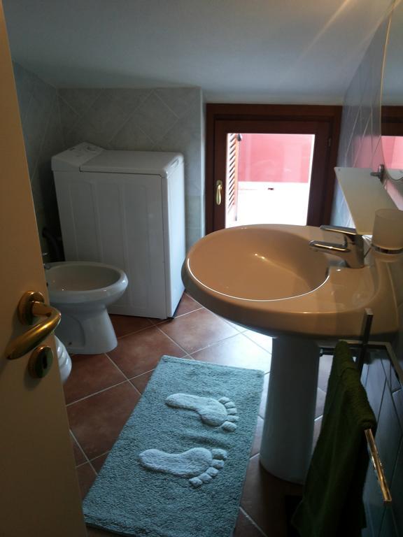 Mansardina Sassu Apartman Alghero Szoba fotó