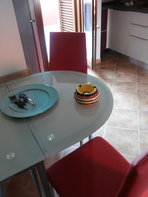 Mansardina Sassu Apartman Alghero Szoba fotó